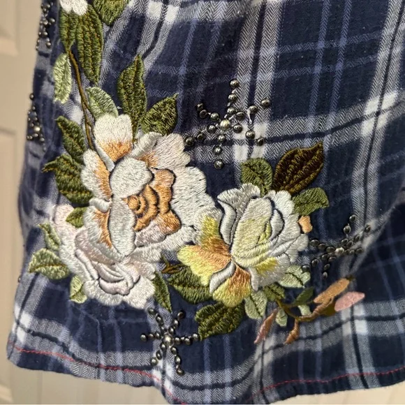 Johnny Was / 3J Workshop Embroidered Blue Ruffled Flannel Size Medium - Picture 12 of 14